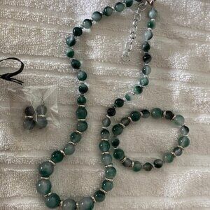 Varigated GREEN JADE NECKLACE+ Stretch BRACELET+ Hook EARRINGS * Silver Spacers